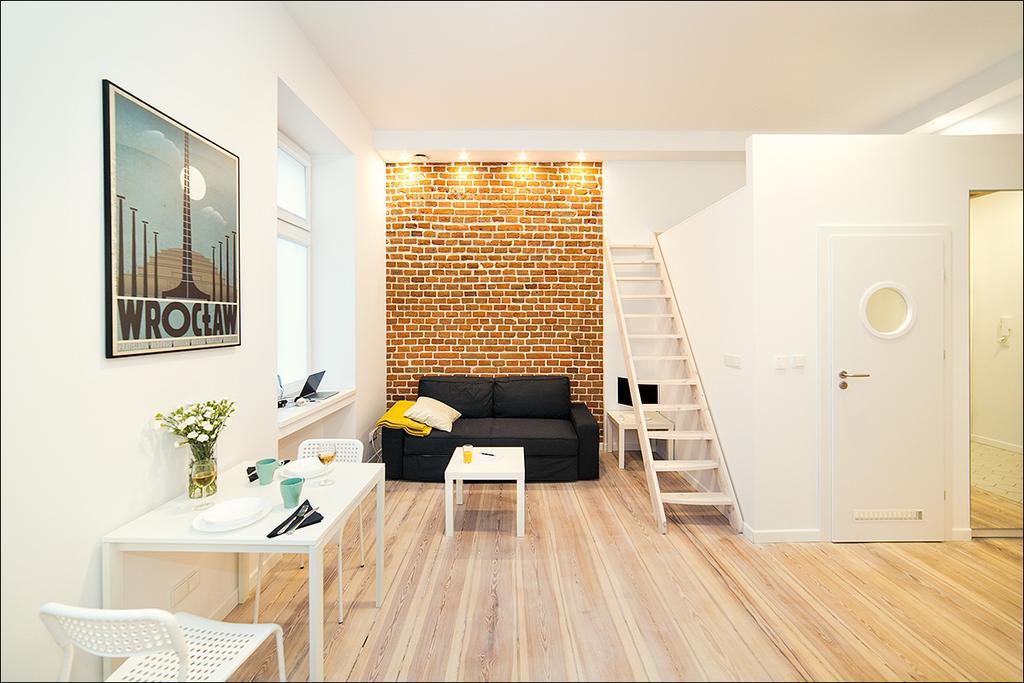 Appartement Terra Studio Dworcowa à Wrocław Extérieur photo